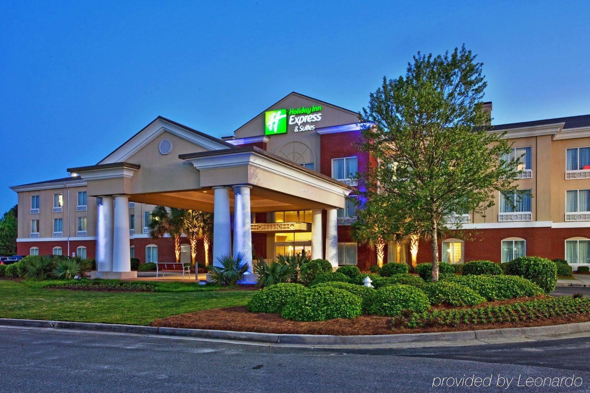 Holiday Inn Express Hotel & Suites Dublin By Ihg Экстерьер фото